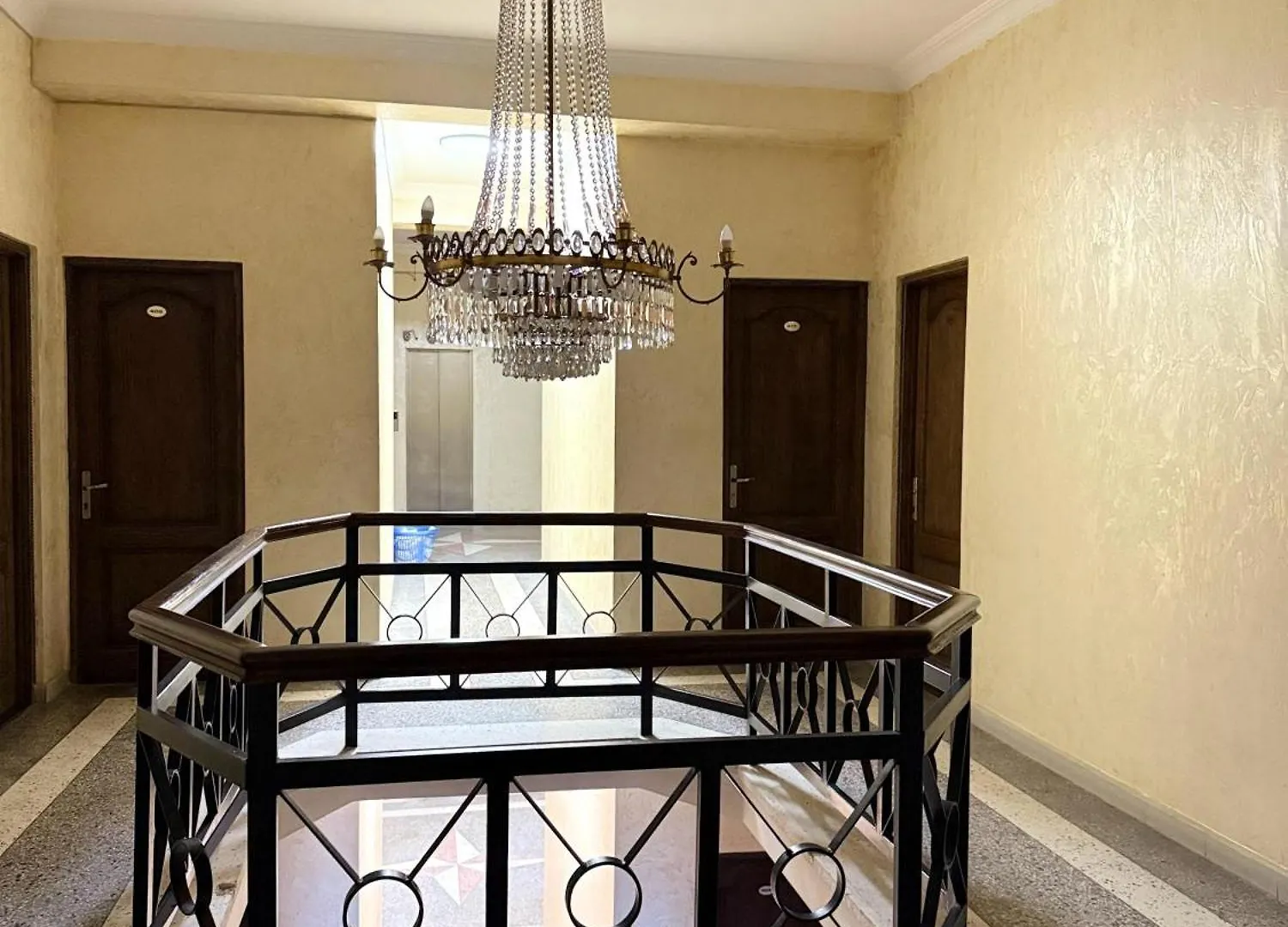 ***  Hotel באטומי גאורגיה